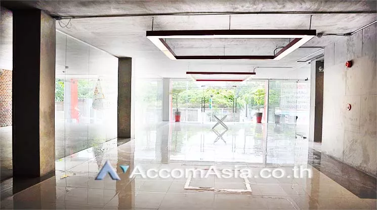 7  Office Space For Rent in Sukhumvit ,Bangkok BTS Ekkamai at Office Space For Rent AA11619